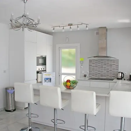 Lemon Tree Villa *